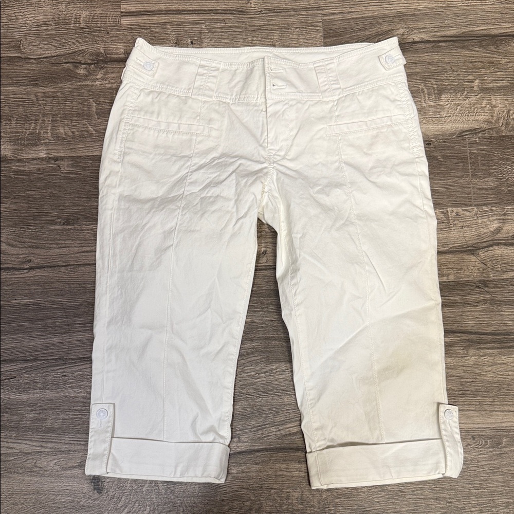 7 For All Mankind White Women's Shorts